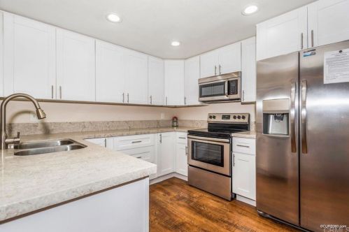 8747 Navajo Rd, San Diego, CA 92119-2745