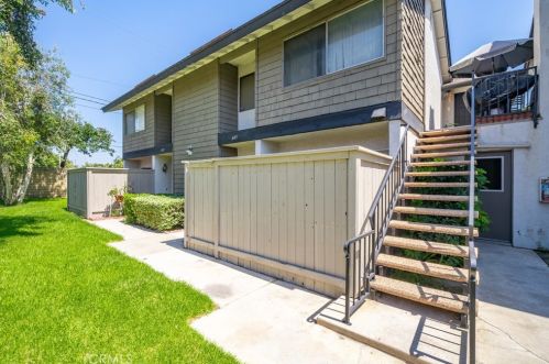 605 Dunton Ave, Orange, CA 92865-2147