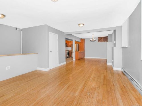 1887 Billingsley Ter, Bronx, NY 10453-5101