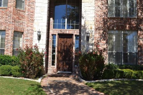 5901 Toppingham St, Plano, TX 75093-7868