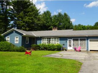 635 Ct St, Keene NH  03431-1712 exterior