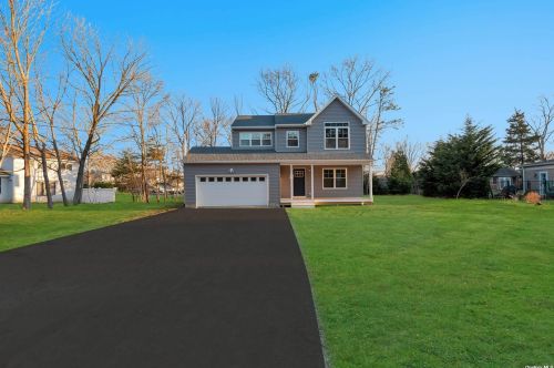 594 Canal Rd, Mount Sinai NY  11766-3307 exterior