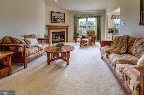 531 Riggs Ave, Berlin Boro NJ  08009-2712 exterior