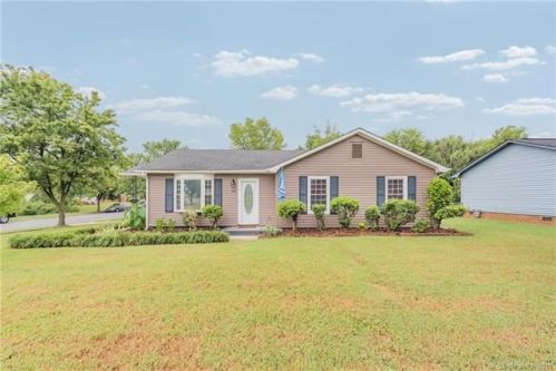 1632 Hamilton St, Charlotte, NC 28206-2921