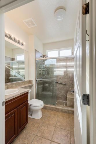 411 Eskaton Cir, Grass Valley CA  95945-5744 exterior