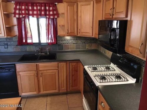 6417 Calle Altair, Tucson, AZ 85710-5237