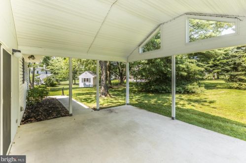 3105 Taft Rd, Norristown PA  19403-4053 exterior