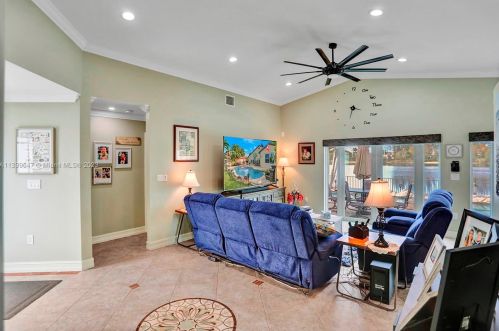 18125 21st St, Hollywood FL  33029-3030 exterior