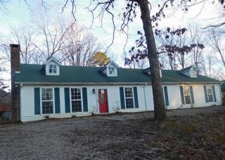 16 Fairway Pl, Lawton, TN 38375-1548