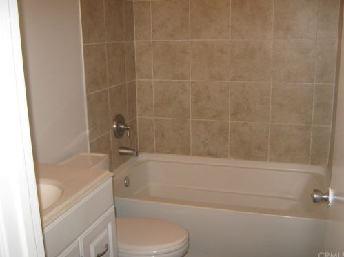 2003 Sage Tree Rd, Colton CA  92324-8465 exterior