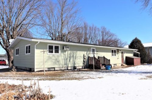 1133 Pleasant Ave, Arcadia, WI 54612-1728