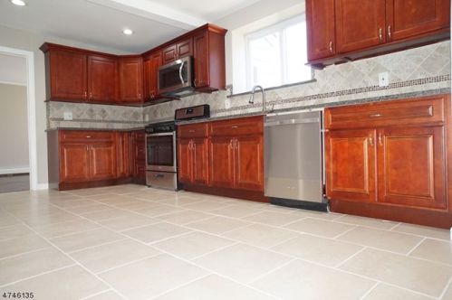 1443 Stanley Ter, Industrial Hillside, NJ 07205-1828