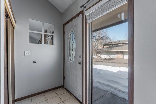 2229 Mayfair Rd, Minneapolis, MN 55427-3145