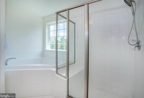 24 Grissom Dr, Bear DE  19701-6848 exterior