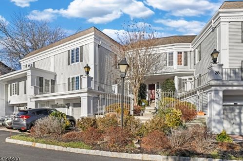 126 Terrace Dr, Chatham Township, NJ 07928-5000