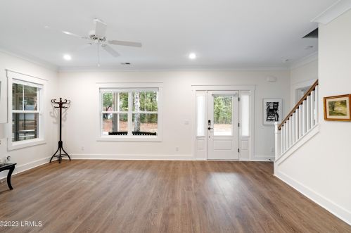 2 Faculty Dr, Beaufort SC  29907-2528 exterior