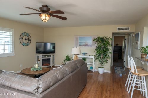 1776 Los Lagos Dr, Lake Havasu City AZ  86403-6623 exterior