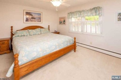 30 Ridge Rd, West Milford Lakes NJ  07480-2908 exterior