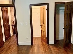 1923 Wayne St, Pittsburgh, PA 15218-2442
