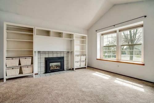 1934 Seville St, Santa Rosa, CA 95403-8120