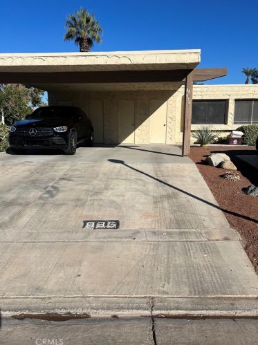 48936 Eisenhower Dr, Indio CA  92201-7597 exterior