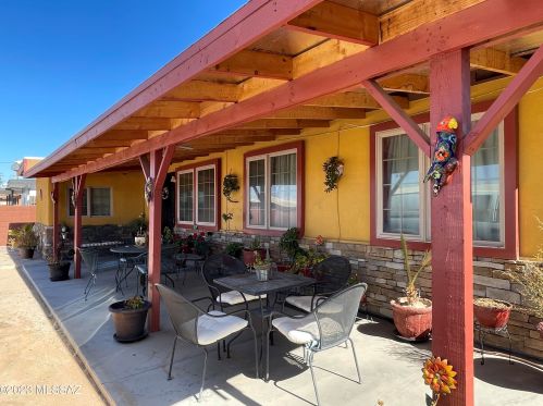 2001 Martin Ave, Tucson, AZ 85713-3752