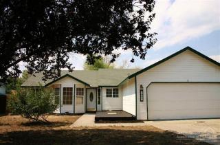 2003 29 St, Eagle Crest OR  97756-9487 exterior