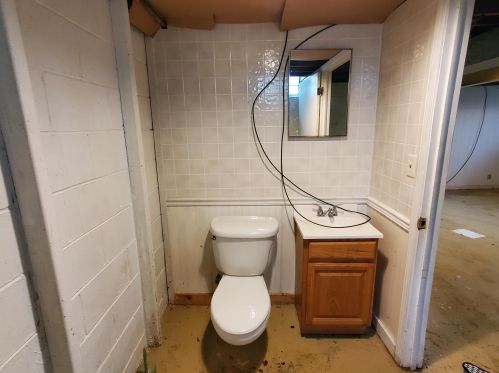 5151 83rd St, Milwaukee WI  53218-3647 exterior