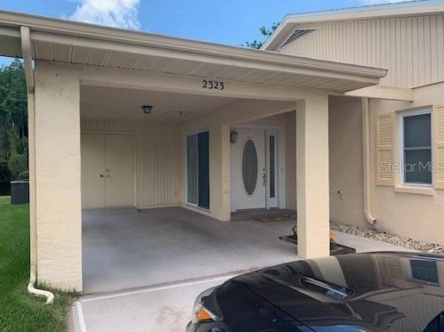 2323 Glenmore Cir, Ruskin, FL 33573-7317
