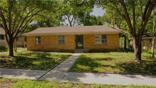 3104 Bridal Wreath Ln, Dallas TX  75233-3214 exterior