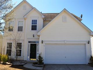 102 Scotsburn Ct, Simpsonville SC  29681-7275 exterior