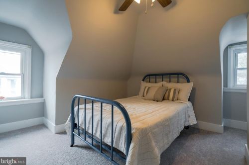 309 Butler Ave, Prospectville PA 19002-5740 exterior