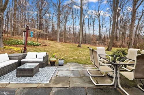 105 Ivy Ln, Glen Mills PA  19342-1319 exterior