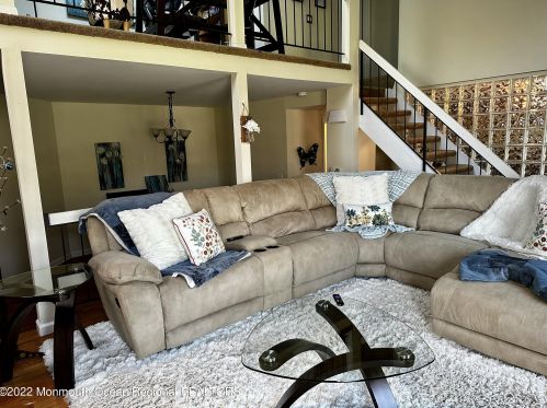 119 Cotswold Cir, Tinton Falls NJ 07712-2650 exterior