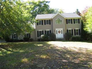 11 Bridle Ln, Wallingford, CT 06492-5499