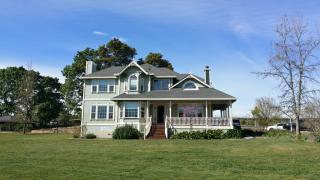 1497 Gumview Rd, Windsor CA  95492-9425 exterior