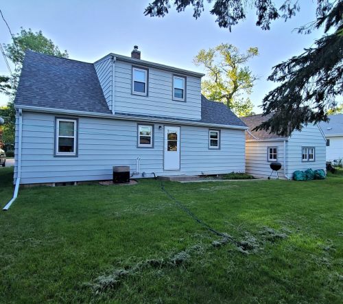 515 6th Ave, Pipestone, MN 56164-2267