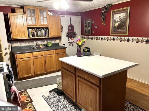 4927 Indian Ridge Ln, Harrisonburg, VA 22802-1265