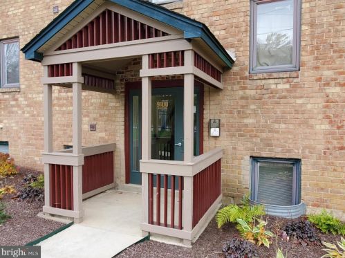 9105 Westview Rd, Wilmington, DE 19802-1795