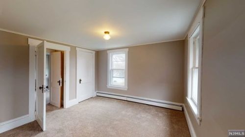 3 Ackerson Rd, Allendale NJ  07401-1301 exterior