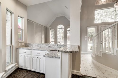 18032 Benchmark Dr, Dallas TX  75252-6444 exterior