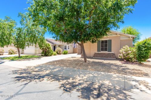 14857 Charter Oak Rd, Sun City, AZ 85379-5926