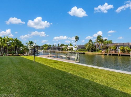 13 Palmview Blvd, Fort Myers Beach FL  33931-4519 exterior