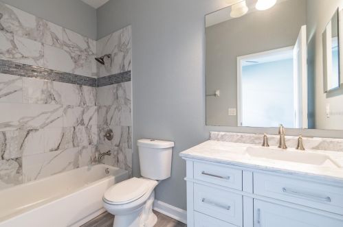 13408 Graham Yarden Dr, Riverview FL  33579-2390 exterior