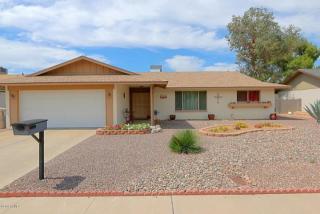 5750 Zoe Ella Way, Glendale, AZ 85306-3036