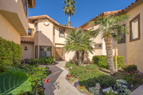 55297 Tanglewood, La Quinta CA  92253-4742 exterior