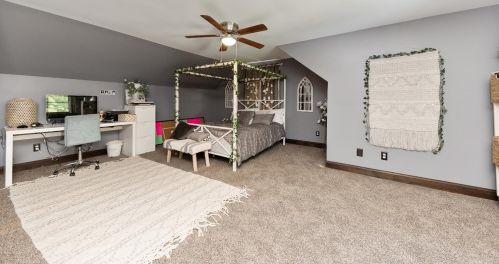 1755 Stuttgart Dr, Saint Martin OH  45118-8435 exterior