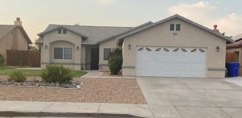 16648 Country Ranch Ct, Victorville, CA 92395-9569