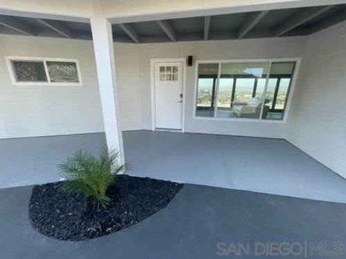 1110 Monterey Dr, El Cajon CA  92020-6718 exterior