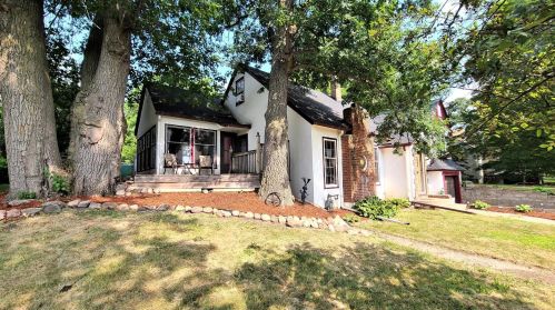 114 Elmhurst Ave, Day, MN 55006-3000